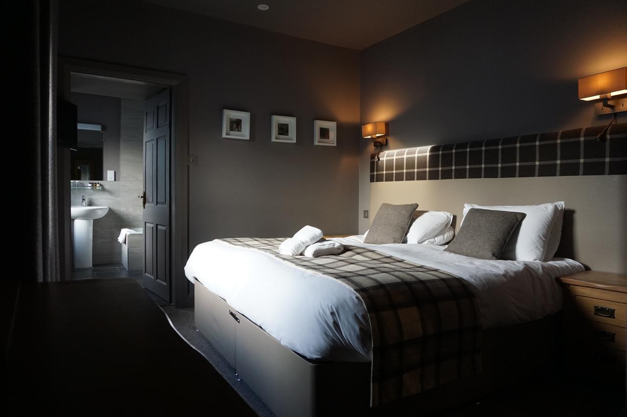 Lochside Hotel Bowmore Экстерьер фото