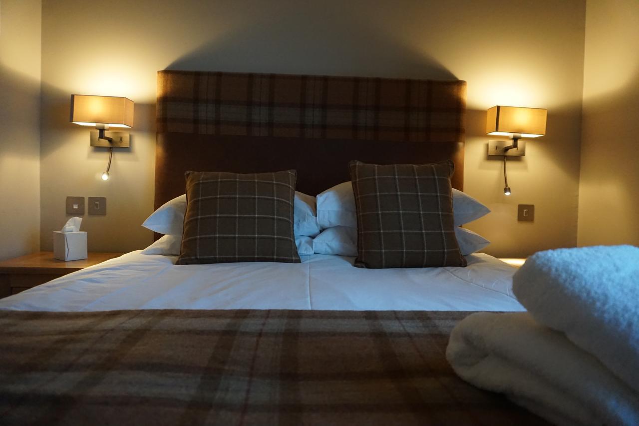 Lochside Hotel Bowmore Экстерьер фото