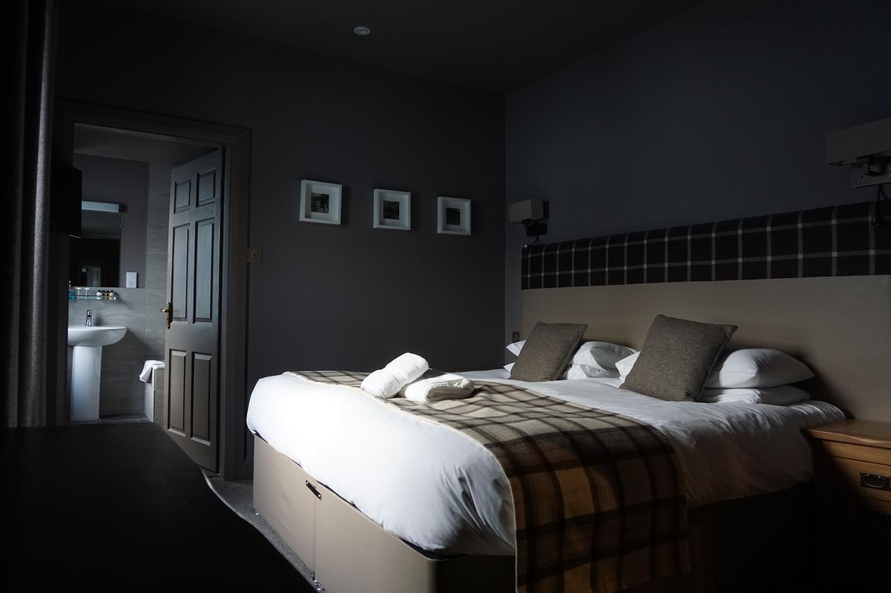 Lochside Hotel Bowmore Экстерьер фото